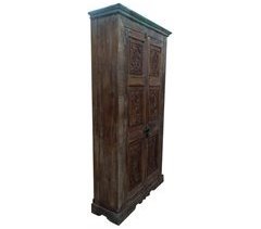 Armario de madera