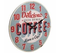 Reloj de pared de madera