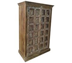 Armario de madera acabado artesanal