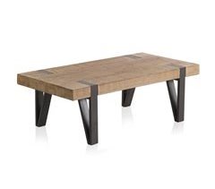 Mesa de centro de madera con patas de metal