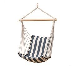 Aktive Silla colgante a rayas con soporte de madera