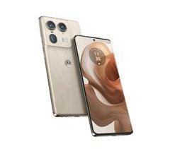 Smartphone Edge 50 Ultra 5G Nordic Wood