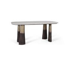 Mesa de comedor con tapa ovalada de mármol