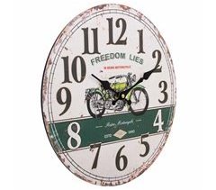 Reloj de pared de madera