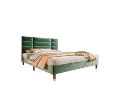 Cama de matrimonio de terciopelo