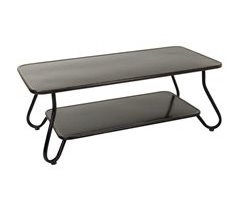 Mesa auxiliar de metal