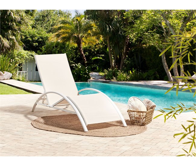 Beliani Tumbona GAETA Beige