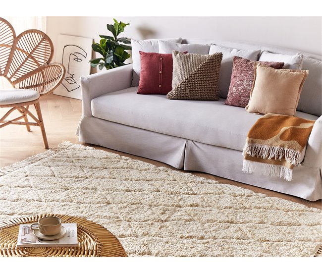 Beliani De pelo corto SILCHAR 140x200 Beige