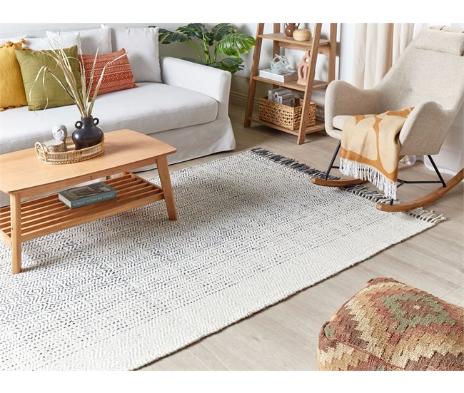 Beliani Alfombra de pelo corto OMERLI 160x230 Blanco