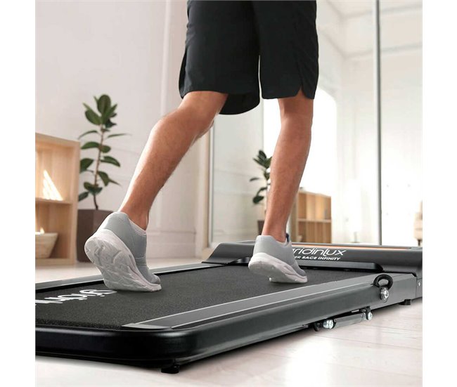Cinta de Correr eléctrica Trainer Race Infinity Bluetooth Pulsera Control 1000 W. Gridinlux Naranja
