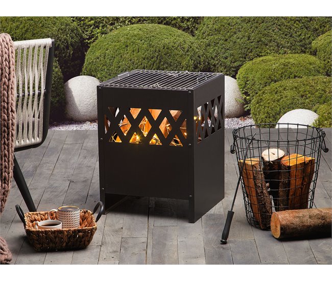 Beliani Fogón de madera SHIGA Negro