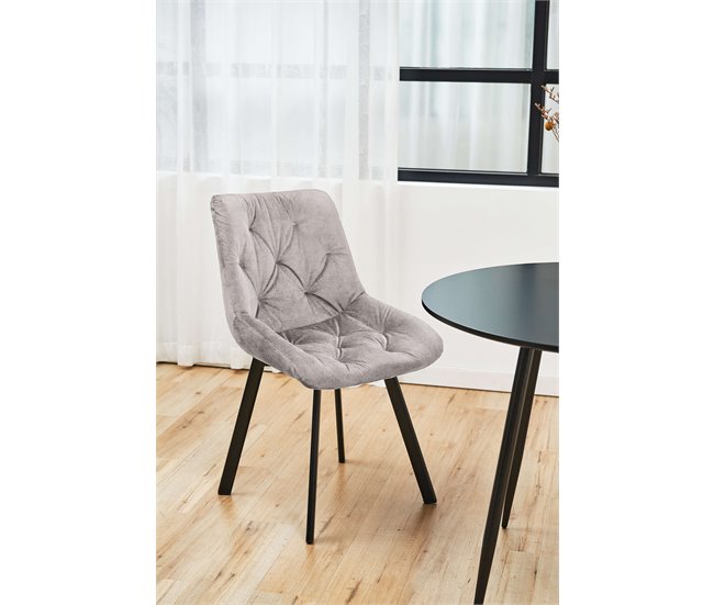 2x Silla tapizada capitoné de terciopelo SJ.33 Beige