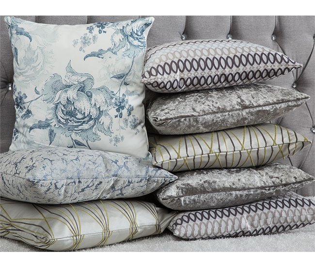 Beliani Cojín decorativo WISTERIA Gris Claro