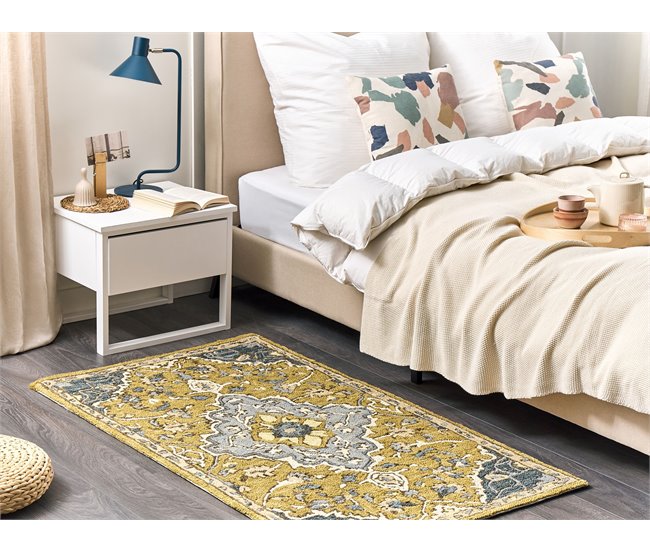 Beliani Alfombra de pelo corto MUCUR 80x150 Mostaza