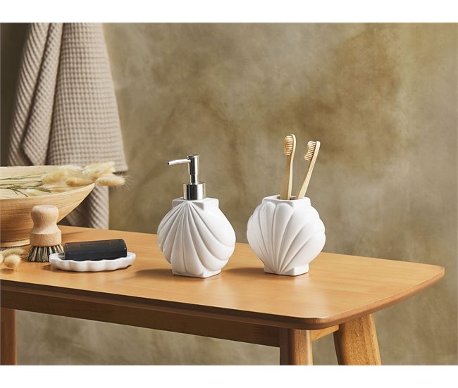 Beliani Conjunto de accesorios de baño SHELL Blanco