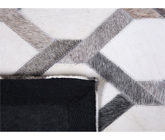 Beliani Alfombra de pelo corto AYDIN 160x230 Beige