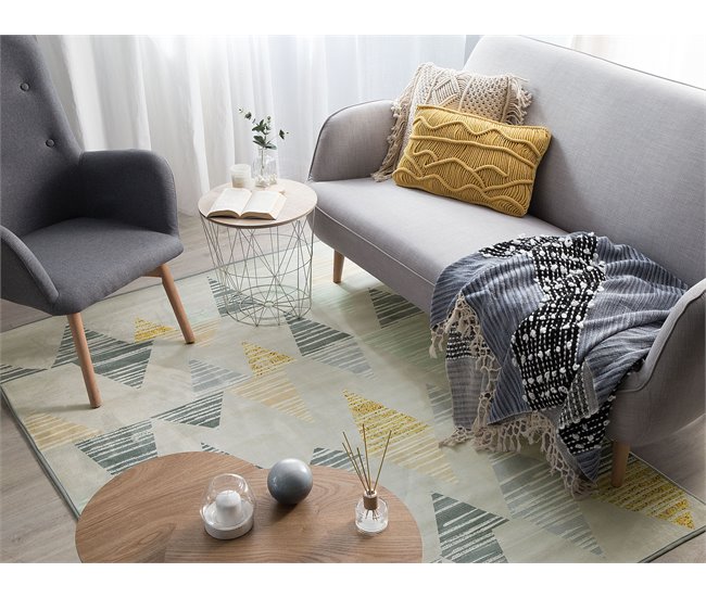 Beliani Alfombra de pelo corto YAYLA 140x200 Gris Claro