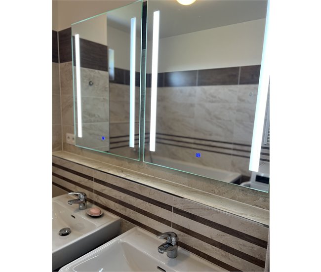 Beliani Espejo de baño MARTINET 70x4 Gris