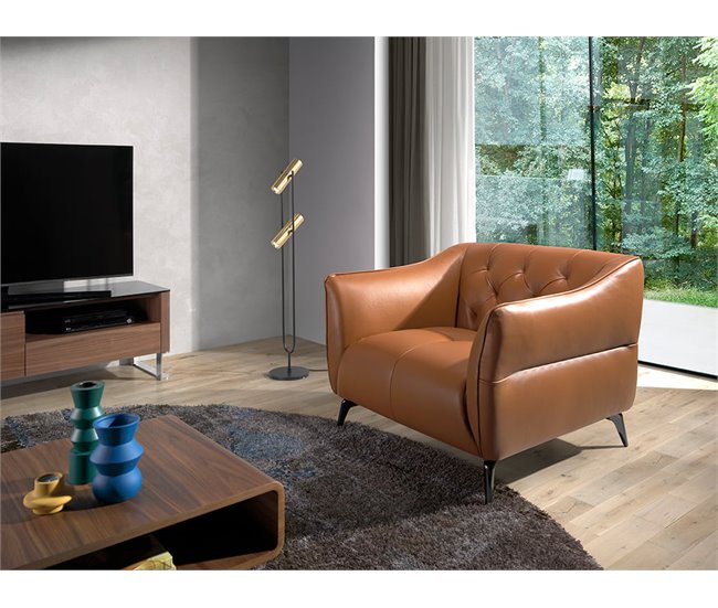 Sillón tapizado en piel con capitoné Marron Claro