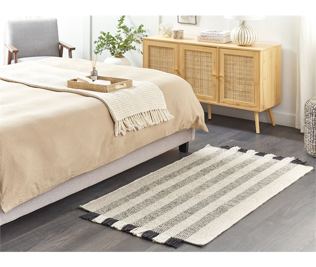 Beliani Alfombra de pelo corto TACETTIN 80x150 Blanco/ Beige