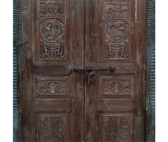 Armario de madera Marron