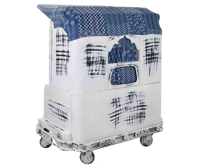Sofá tuk tuk de metal y tapizado Blanco