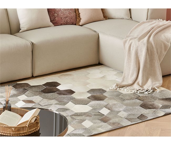 Beliani Alfombra de pelo corto SASON 140x200 Blanco/ Beige