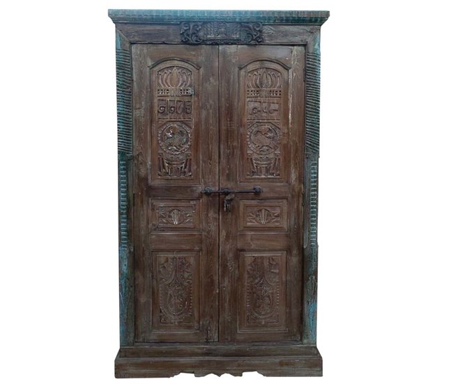 Armario de madera Marron