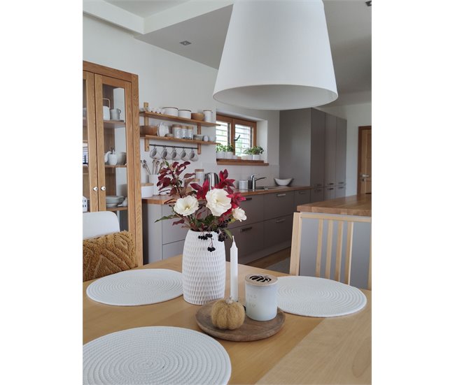 Beliani Jarrón decorativo LINZI Blanco