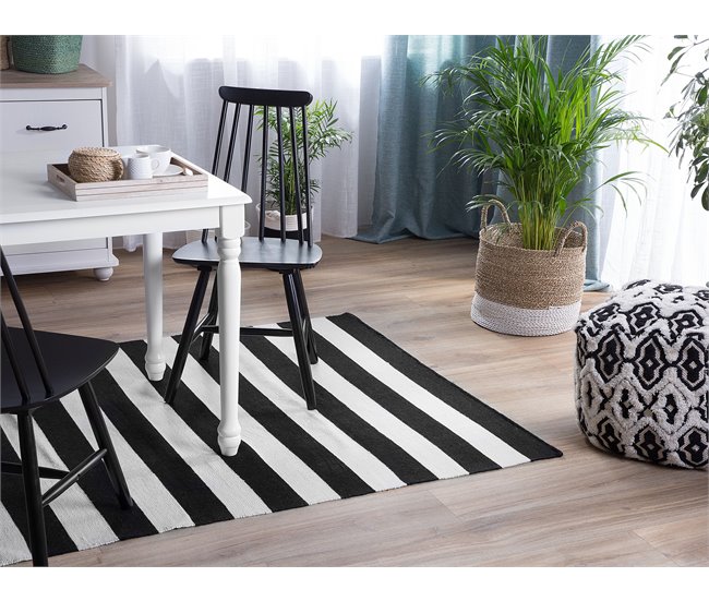 Beliani Alfombra de exterior TAVAS 160x230 Negro