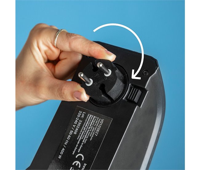 Mini Calefactor de Enchufe Portátil Negro