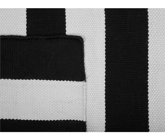 Beliani Alfombra de exterior TAVAS 160x230 Negro