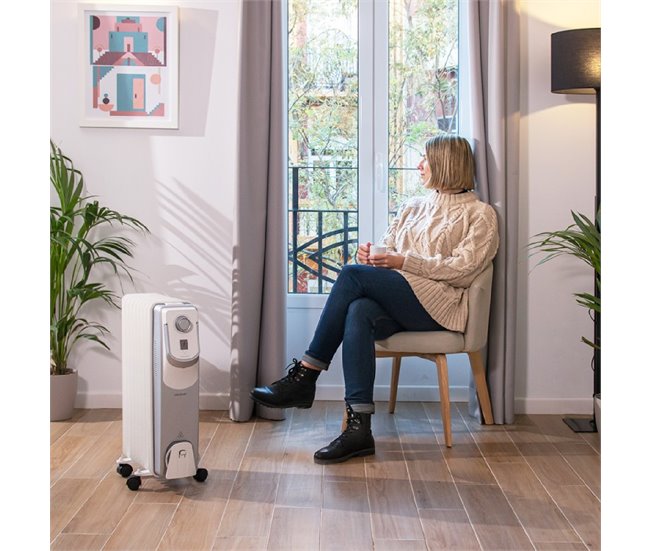 Cecotec Radiador de aceite ReadyWarm 9000 Space 360 Black Blanco