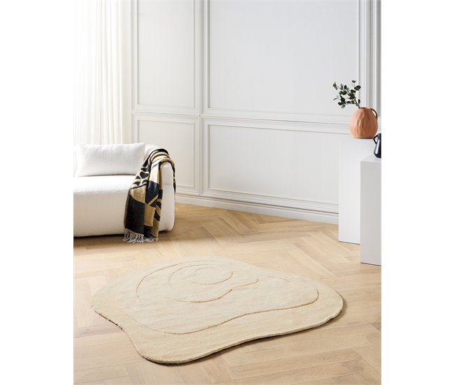 Beliani Alfombra de pelo corto GORANO Beige