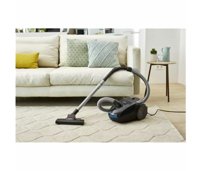 Aspiradora con Bolsa FC8241/09 Negro