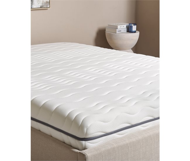 Beliani Cómodo colchón para cama doble JOLLY 