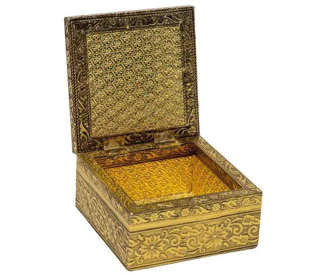 Joyero de metal repujado Dorado