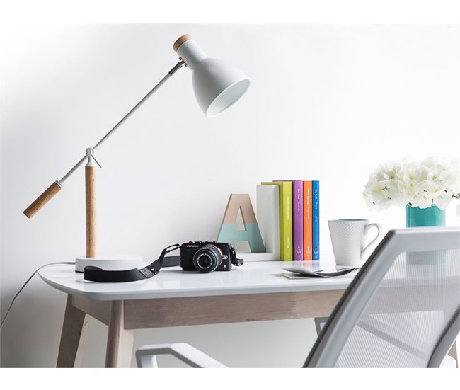 Beliani Lámpara de mesa PECKOS Blanco