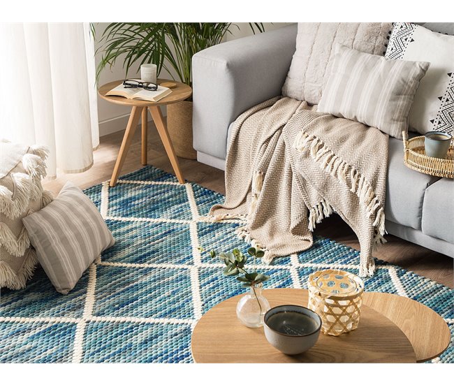 Beliani Alfombra de pelo corto BELENLI 140x200 Azul Claro