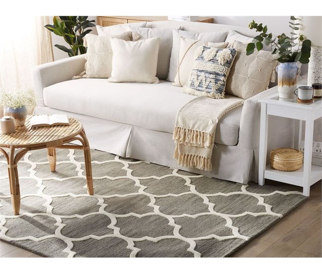 Beliani Alfombra de pelo corto YALOVA 160x230 Gris