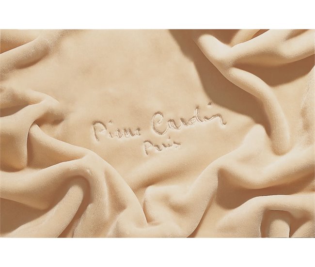 Manta Pierre Cardin 