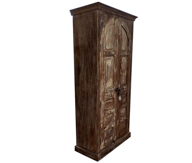 Armario de madera Marron