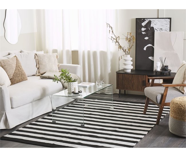 Beliani Alfombra de exterior TAVAS 140x200 Negro
