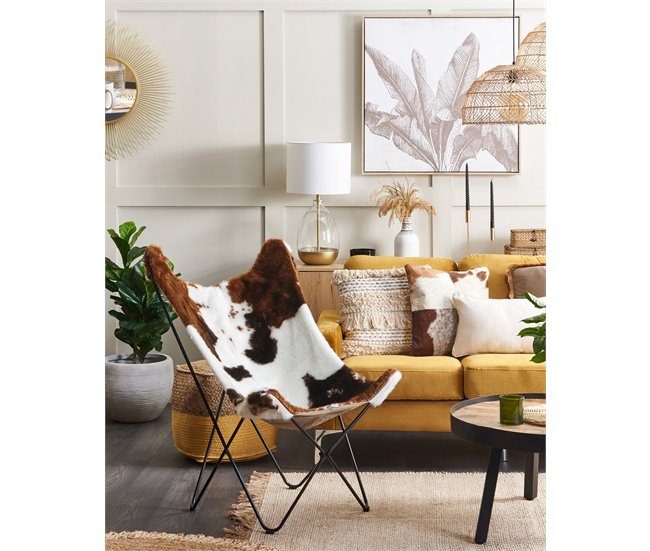 Beliani Alfombra de pelo corto ALADAG 140x200 Beige