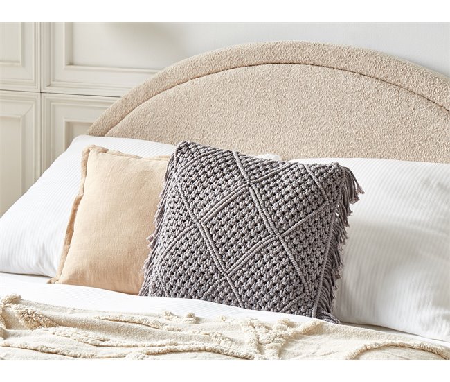 Beliani Cojín decorativo BESHAM 45x45 Gris