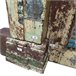 Puerta de madera con acabado artesanal Marron