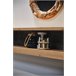 Vitrina de pared con una puerta , COLUMBUS. Roble Artisan