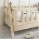 Cama cabaña con barandilla y somier patas de Thaïs Madera