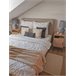 Beliani Cojín decorativo LICUALA Beige