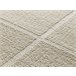 Alfombra geométrica con relieve FLORA - ATTICGO 80x150 Blanco/ Plateado
